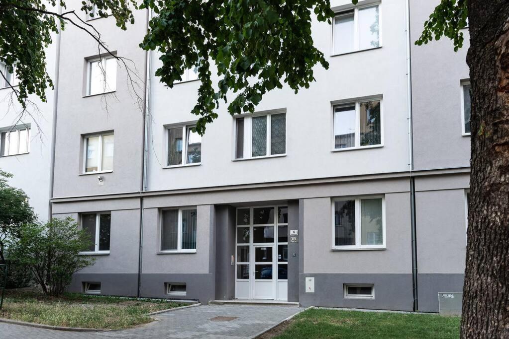 Tranquility Apartement - Brno Ngoại thất bức ảnh